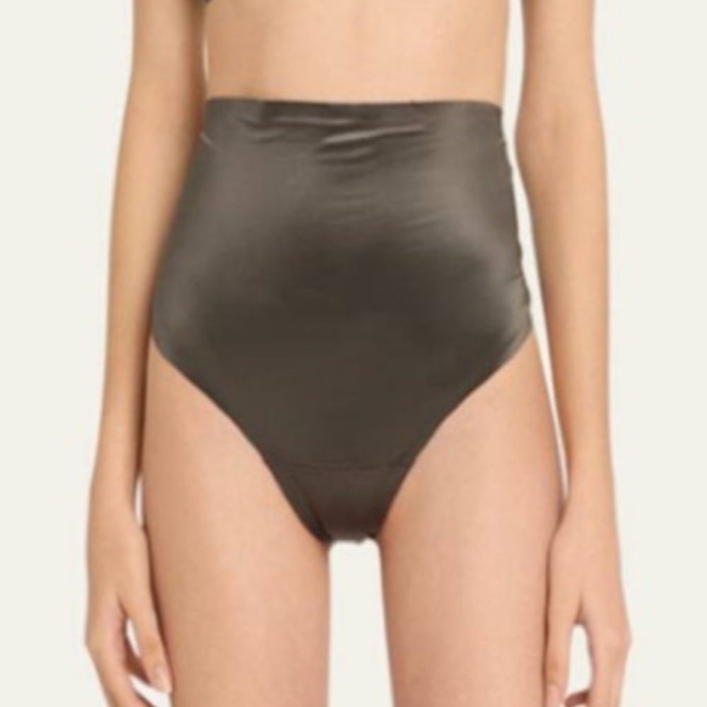 SPANX SpanxSmooth Satin Shaping Thong Silver Moon 3X